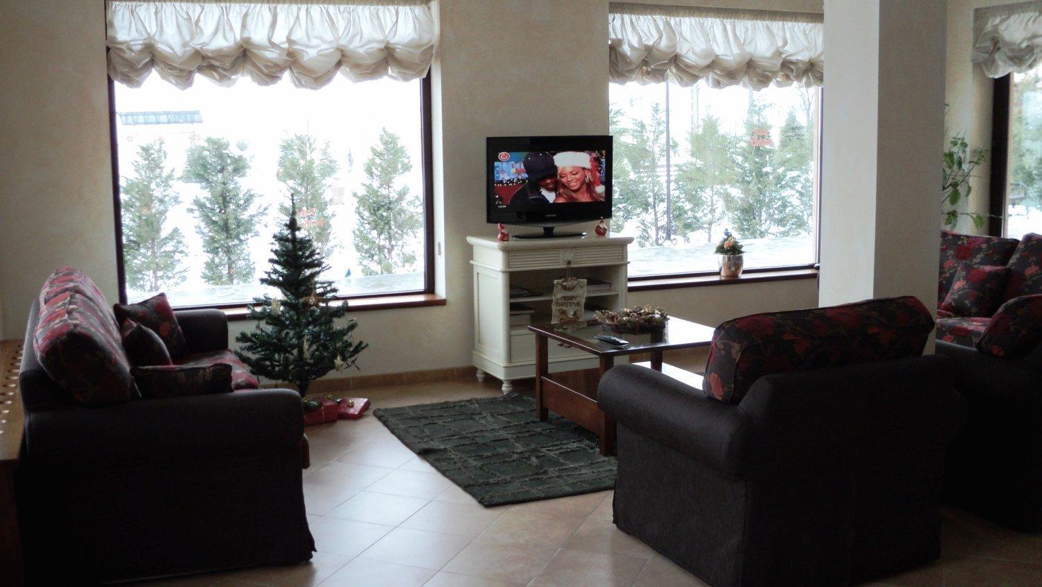 Club Insieme Grand Resort Potlogi Екстериор снимка