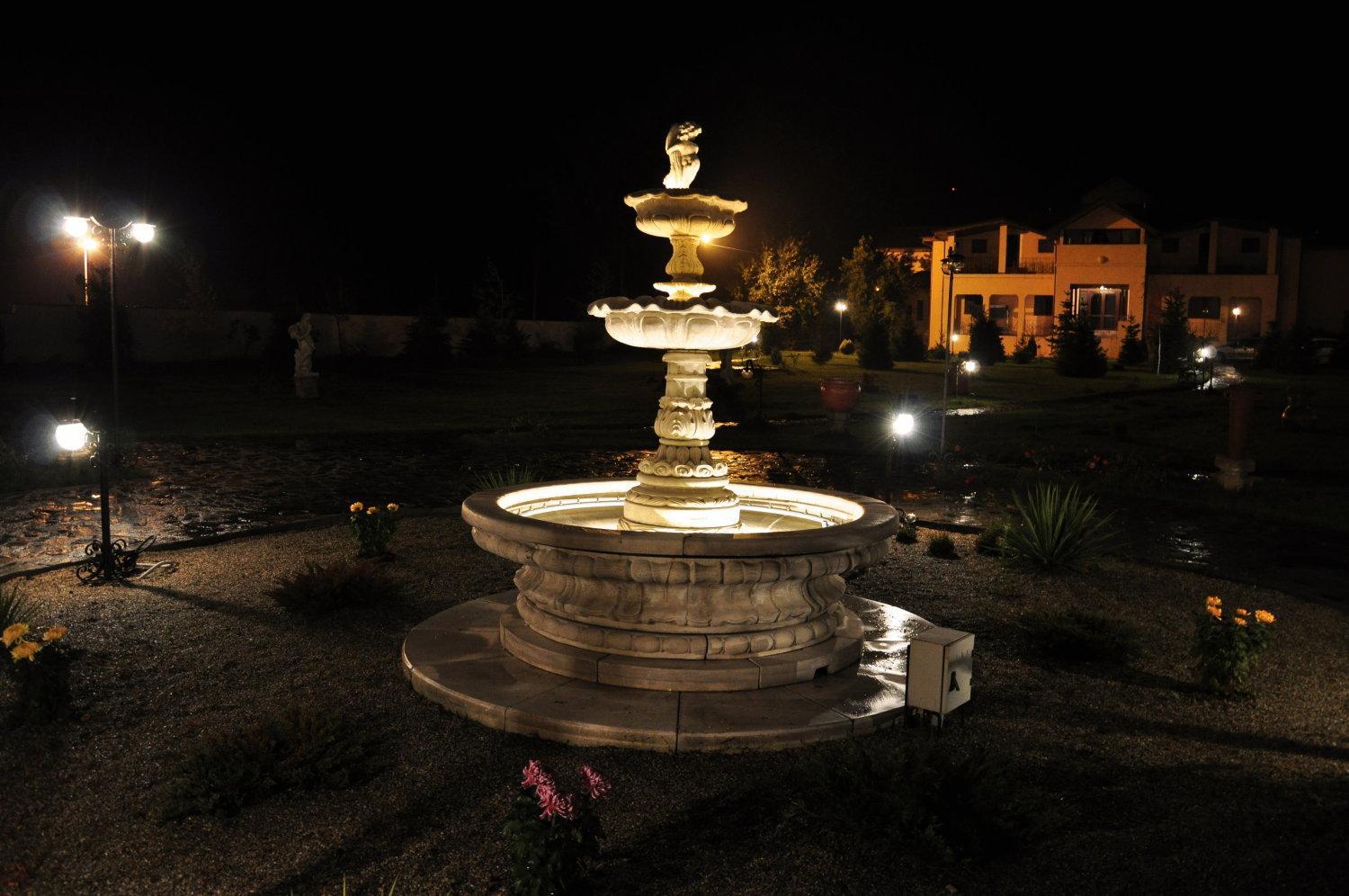 Club Insieme Grand Resort Potlogi Екстериор снимка
